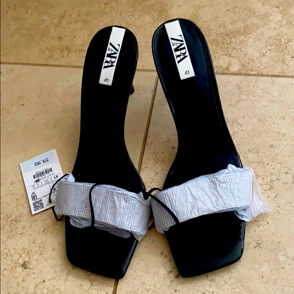 COPY - Black Zara mules